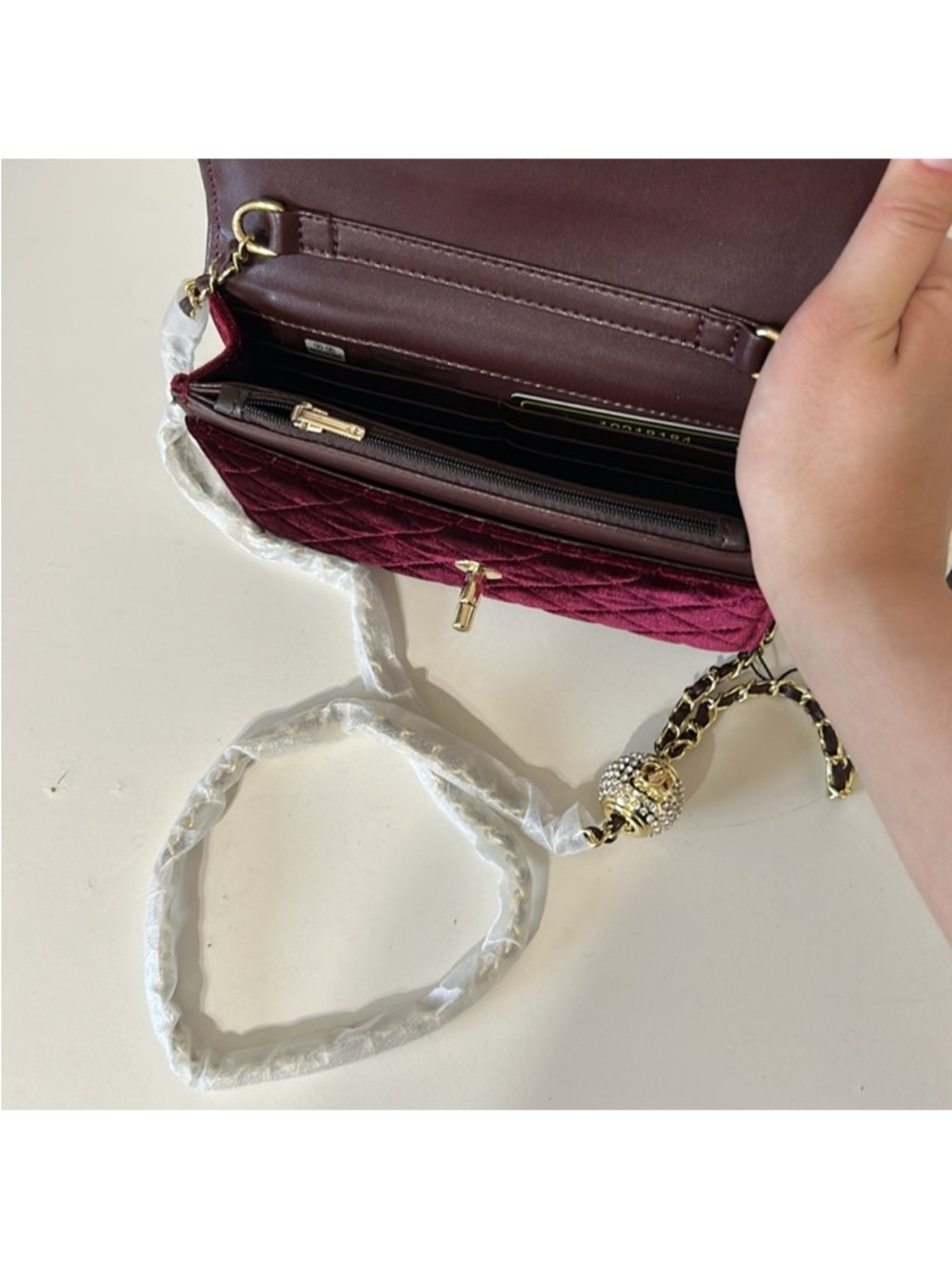 Chanel VIP GWP BAG - Picture 5 of 6